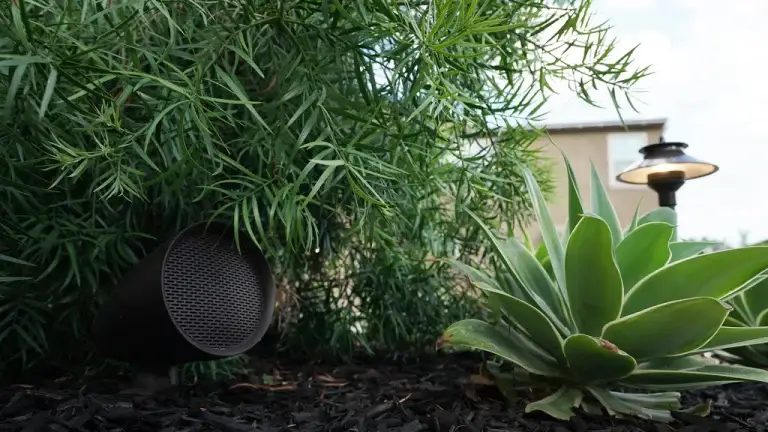 outdoor audio speakers for landscape